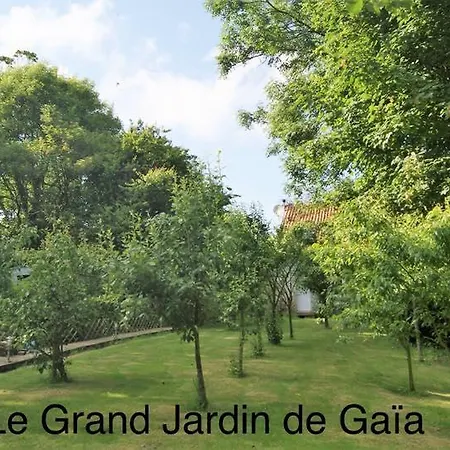 Bed & Breakfast Le Grand Jardin De Gaia Halinghen